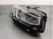 Recambio de faro derecho para bmw 2 active tourer (u06) 220i mild hybrid referencia OEM IAM 5A42244 63115A431B8 