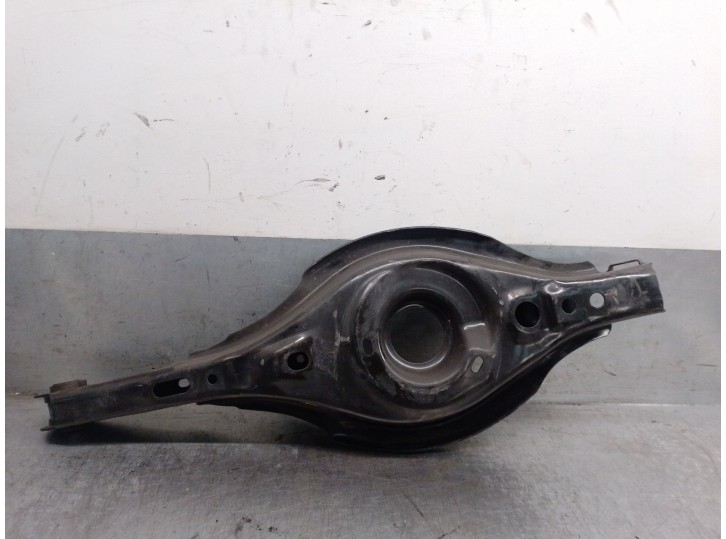 Recambio de brazo suspension inferior trasero izquierdo para mazda cx-5 (kf) 2.0 referencia OEM IAM PE 