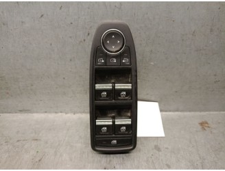 Recambio de mando elevalunas delantero izquierdo para renault arkana i (lcm_, ldn_) 1.3 tce 140 (ldn0) referencia OEM IAM 254104