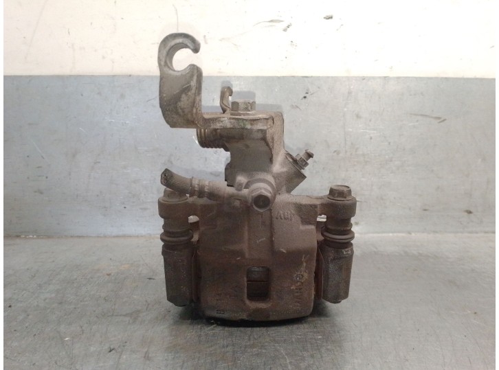 Recambio de pinza freno trasera izquierda para hyundai i10 1.1 12v cat referencia OEM IAM BC140131 583100X300 