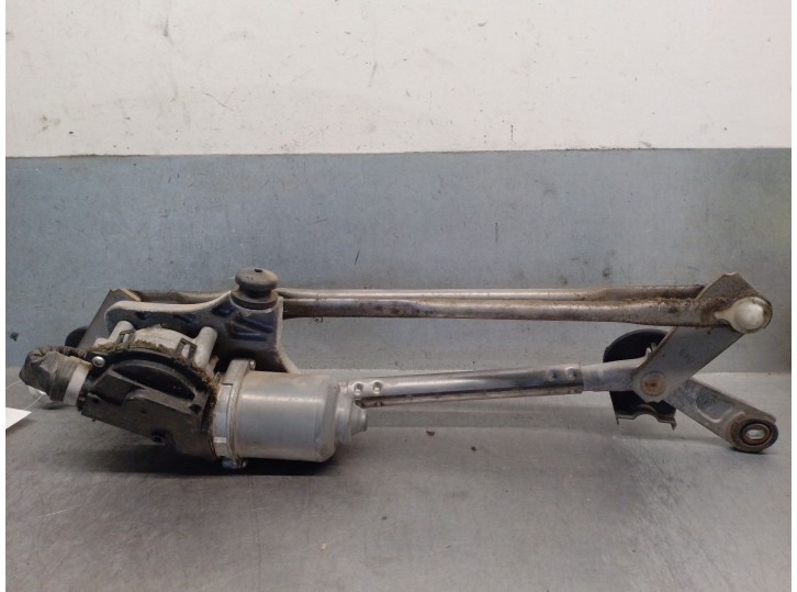 Recambio de motor limpia delantero para toyota corolla (e15) 2.0 turbodiesel cat referencia OEM IAM 8511012A20 8515012A30 