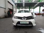 toyota auris del año 2015