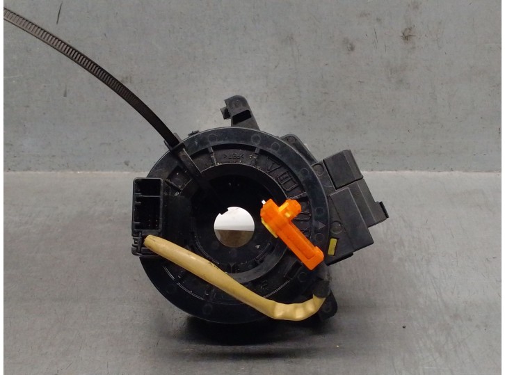 Recambio de anillo airbag para toyota corolla (e15) 2.0 turbodiesel cat referencia OEM IAM 8924533040 8430612110 