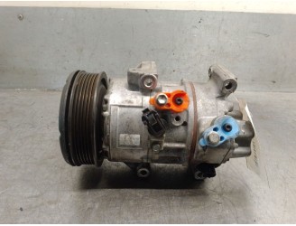 Recambio de compresor aire acondicionado para toyota corolla verso (r1) 1.8 16v cat referencia OEM IAM 4472600198 883100F010 GE4