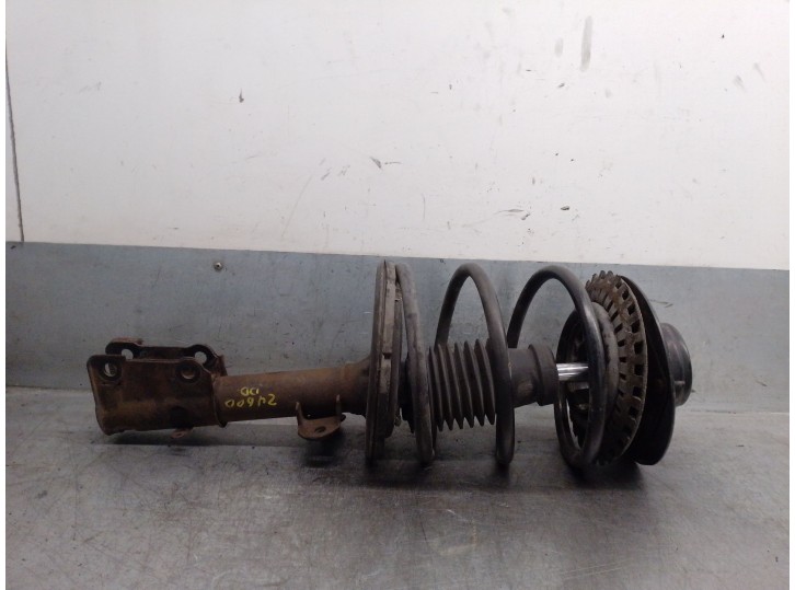 Recambio de amortiguador delantero derecho para chrysler voyager (rg) crd cat referencia OEM IAM 5066338AA 5066338AA 