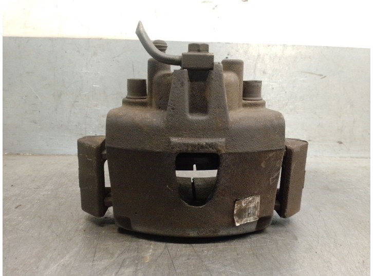 Recambio de pinza freno delantera derecha para chrysler voyager (rg) crd cat referencia OEM IAM 5019807AA 5019807AA 