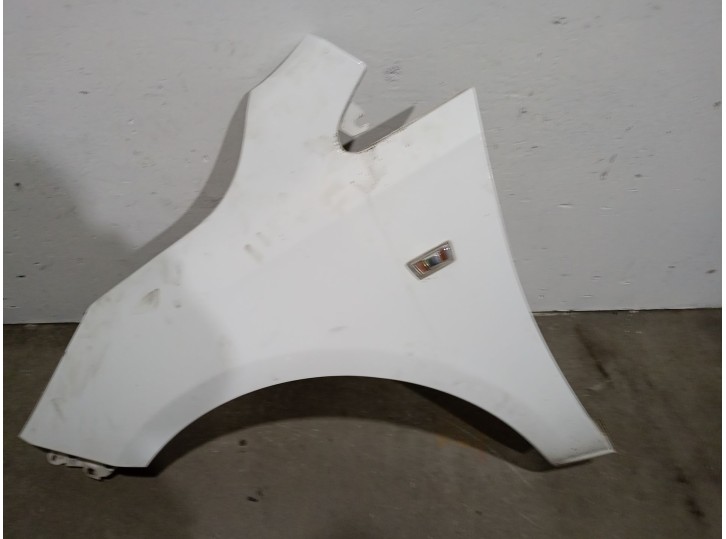 Recambio de aleta delantera izquierda para opel corsa e (x15) 1.3 cdti (08, 68) referencia OEM IAM 1100060 1100060 