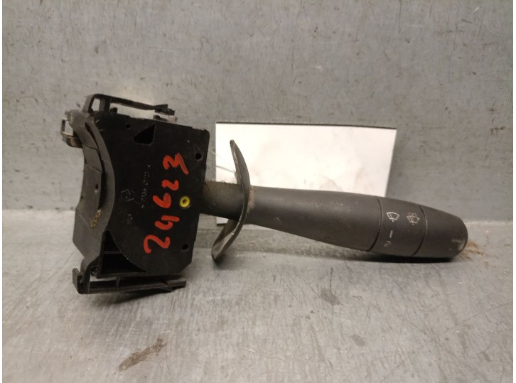 Recambio de mando limpia para renault trafic ii autobús (jl) 2.0 dci 115 referencia OEM IAM 8200490947 7701059269 