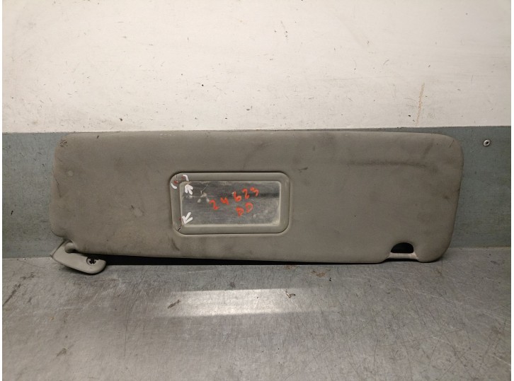 Recambio de parasol derecho para renault trafic ii autobús (jl) 2.0 dci 115 referencia OEM IAM 7701477802 7701477802 