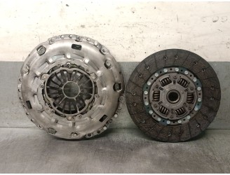 Recambio de kit embrague para mazda cx-5 (kf) 2.0 referencia OEM IAM PE5116410 