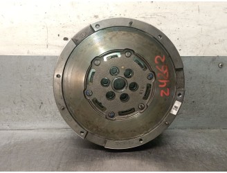 Recambio de volante motor para mazda cx-5 (kf) 2.0 referencia OEM IAM PE4116610Z01  