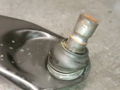 Recambio de brazo suspension inferior delantero derecho para mazda cx-5 (kf) 2.0 referencia OEM IAM KD35 