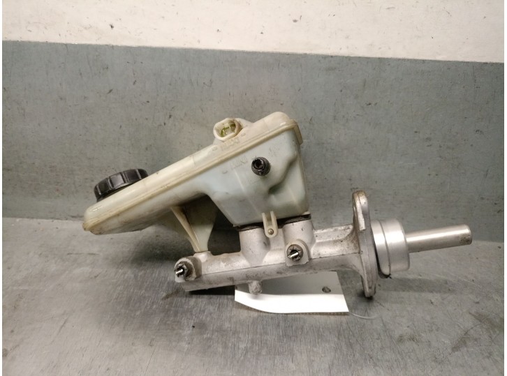 Recambio de bomba freno para renault trafic ii autobús (jl) 2.0 dci 115 referencia OEM IAM 7701210048 7701210048 