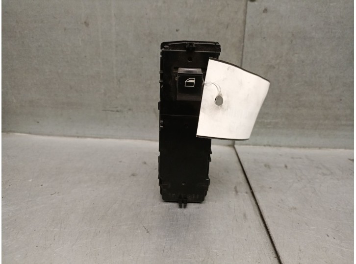 Recambio de mando elevalunas delantero derecho para bmw x5 (e53) 3.0 turbodiesel cat referencia OEM IAM 6925697 61316962507 