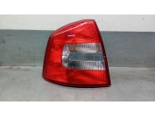 Recambio de piloto trasero izquierdo para skoda octavia berlina (1z3) 1.6 tdi dpf referencia OEM IAM 1Z5945111B 1Z5945111B 
