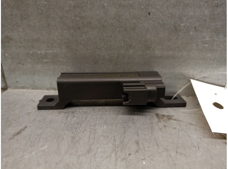 Recambio de antena para nissan x-trail (t32) 1.6 dci turbodiesel cat referencia OEM IAM 87764082AD 87764082AD 