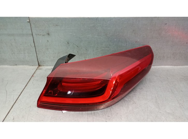 Recambio de piloto trasero derecho para kia xceed (cd) 1.0 t-gdi referencia OEM IAM 92402J7300 92402J7300 