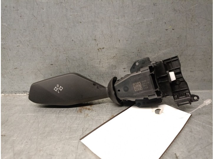 Recambio de mando luces para bmw x2 (f39) sdrive 18 d referencia OEM IAM 61315A56474 61315A56474 