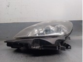 Recambio de faro izquierdo para renault clio iii 1.6 16v referencia OEM IAM 8200626746 7701066402 