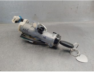 Recambio de conmutador de arranque para hyundai i10 1.1 12v cat referencia OEM IAM 819000XA30A 819000XA30A 