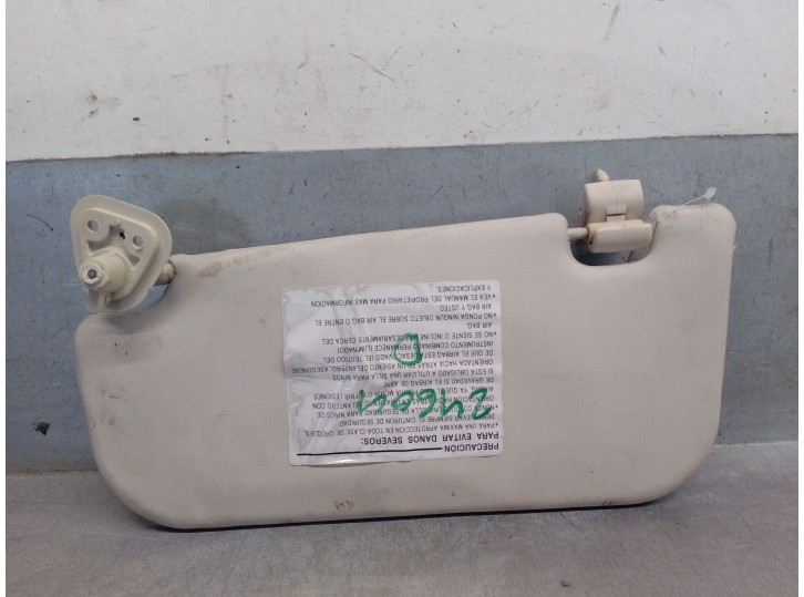 Recambio de parasol derecho para hyundai i10 1.1 12v cat referencia OEM IAM 852200X030DU 852200X030DU 