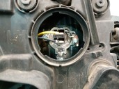 Recambio de faro izquierdo para ssangyong rodius i 2.7 xdi referencia OEM IAM D27DT  