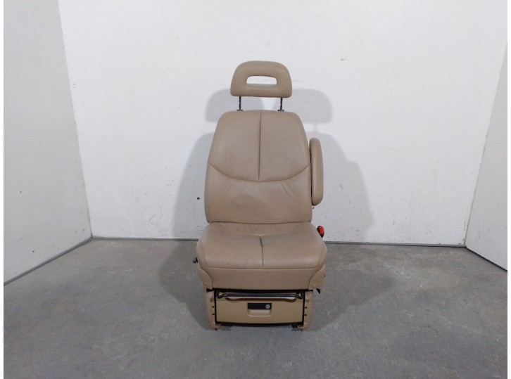 Recambio de asiento delantero derecho para chrysler voyager (gs) 3.8 v6 cat referencia OEM IAM QD701K5 QD701K5 