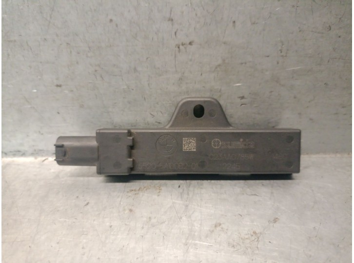 Recambio de antena para bmw x2 (f39) sdrive 18 d referencia OEM IAM 65205A1D0B2  023AA0785W