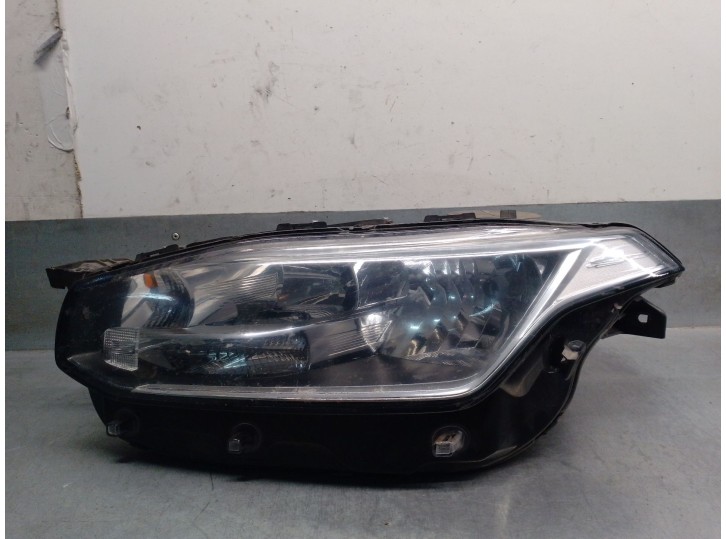 Recambio de faro izquierdo para volvo xc90 ii (256) d5 awd referencia OEM IAM 31353141 31353141 