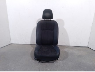 Recambio de asiento delantero derecho para toyota corolla (e15) 2.0 turbodiesel cat referencia OEM IAM 7111012120 7111012120 