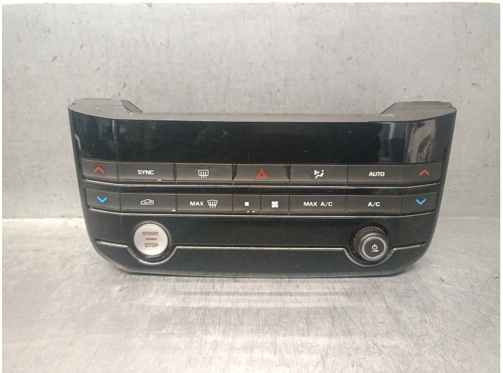 Recambio de mando climatizador para jaguar f-pace (x761) 2.0 td4 referencia OEM IAM GX6318C858AME T2H12412 
