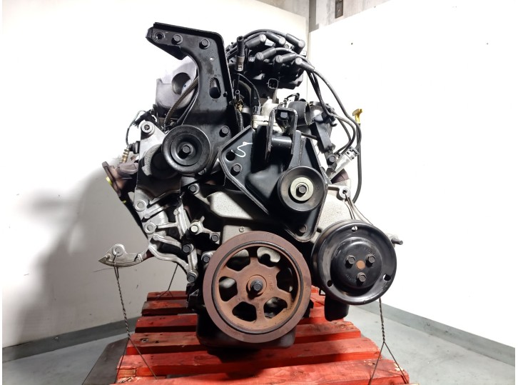 Recambio de motor completo para chrysler voyager (gs) 3.8 v6 cat referencia OEM IAM L01 4897771AA 