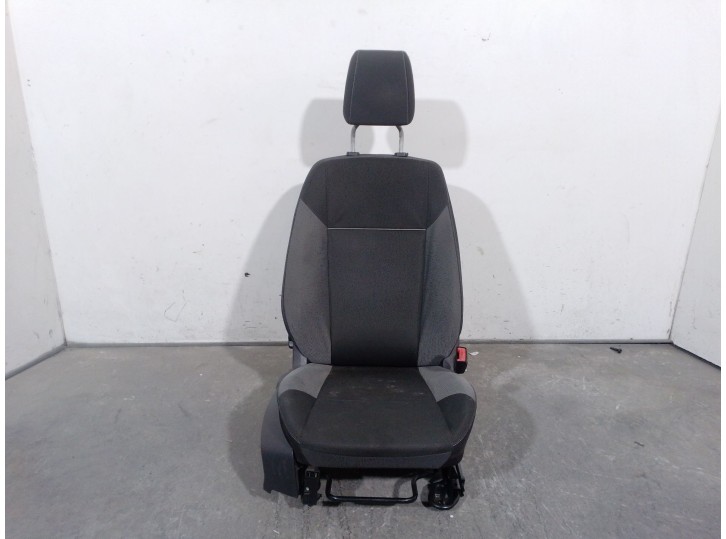 Recambio de asiento delantero derecho para ford focus iii 1.6 tdci referencia OEM IAM 1703249 1703249 