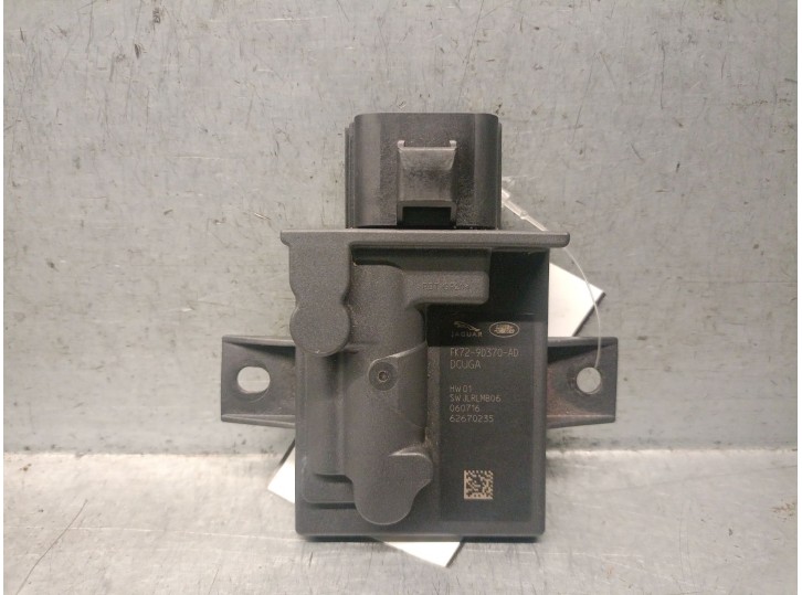 Recambio de centralita inyeccion para jaguar f-pace (x761) 2.0 td4 referencia OEM IAM FK729D370AD 