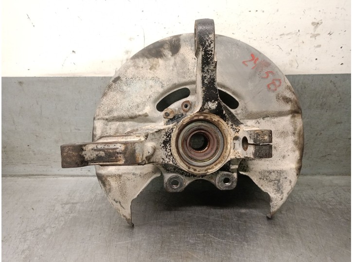 Replacement front right stub axle for Saab 9-5 station wagon (YS3E) 2.3 T OEM IAM reference 90496444 90496444 