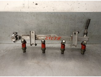 Recambio de rampa inyectora para saab 9-5 station wagon (ys3e) 2.3 t referencia OEM IAM 4503728 4503728 