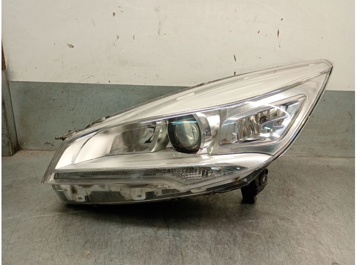 Recambio de faro izquierdo para ford kuga ii (dm2) 2.0 tdci referencia OEM IAM CV4413D155AK 5258475 90021742