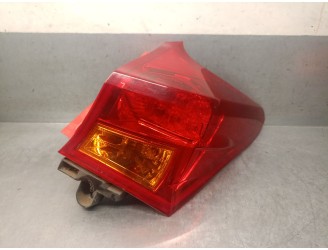 Recambio de piloto trasero derecho para toyota auris 1.8 16v (híbrido) referencia OEM IAM 8155102730 8155102730 