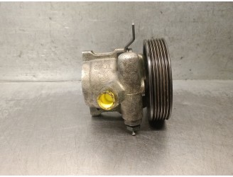 Replacement power steering pump for Citroën Xsara Saloon 1.9 TD SX OEM IAM reference 9610519980 4007W0 26028454