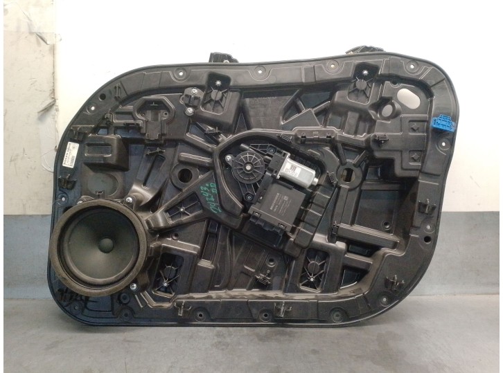 Replacement front right window regulator for Volvo XC90 II (256) D5 AWD OEM IAM reference 31349763 31391495 