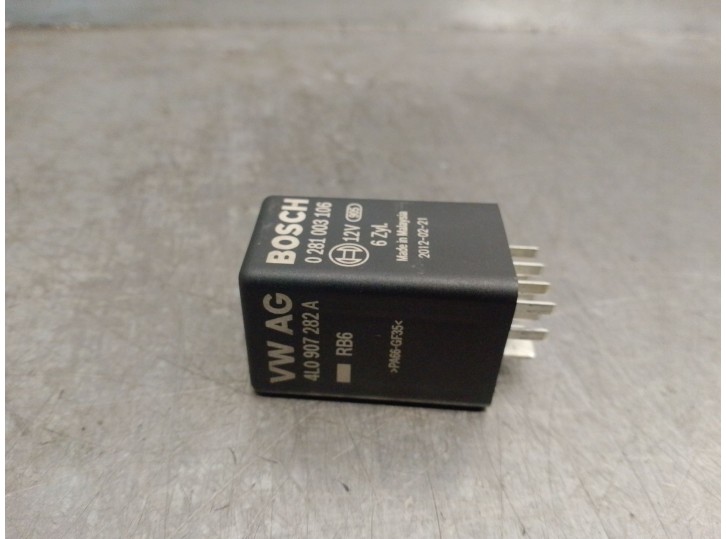 Recambio de rele para porsche cayenne (92a) 3.0 diesel referencia OEM IAM 4L0907282A  0281003106