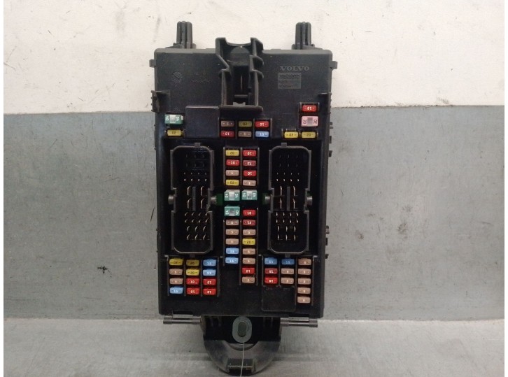 Recambio de caja reles / fusibles para volvo xc90 ii (256) d5 awd referencia OEM IAM 31346672  