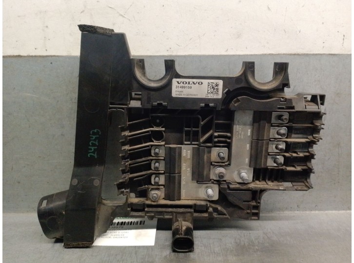 Recambio de caja reles / fusibles para volvo xc90 ii (256) d5 awd referencia OEM IAM 31499159  