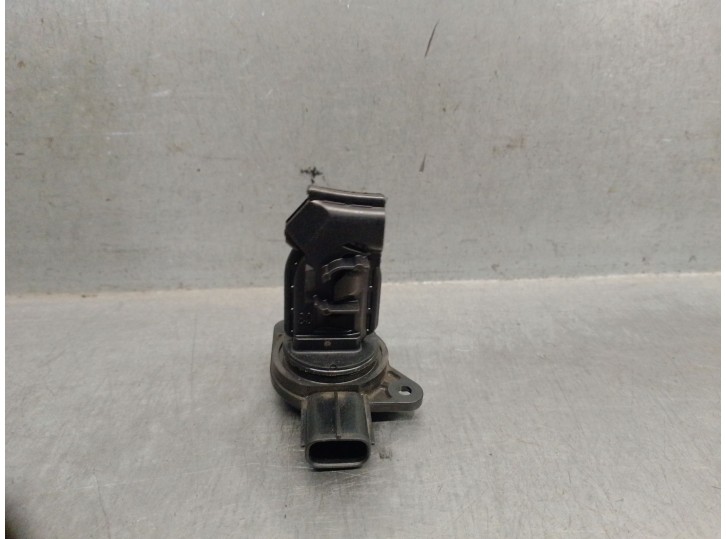 Replacement mass air flow sensor for Volvo XC90 II (256) D5 AWD OEM IAM reference 31430000 31430000 