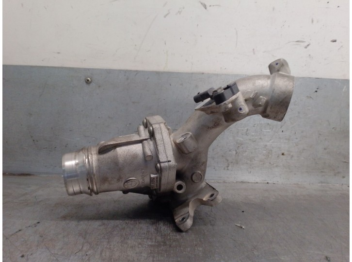 Recambio de termostato para bmw x2 (f39) sdrive 18 d referencia OEM IAM 8471399 11658471399 