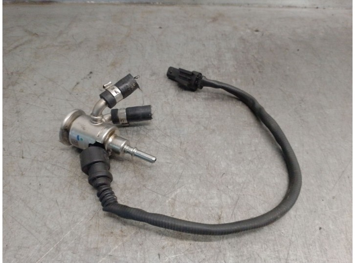 Recambio de inyector para bmw x2 (f39) sdrive 18 d referencia OEM IAM 11788471352 11788471352 