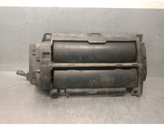 Recambio de calandra delantera de radiador para hyundai ioniq (ae) 1.6 gdi hybrid referencia OEM IAM 86962G2500 86952G2500 