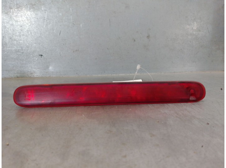 Recambio de luz central de freno para hyundai i20 i (pb, pbt) 1.2 referencia OEM IAM 927701J000 927701J000 