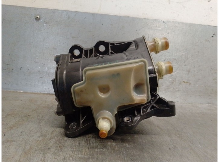 Recambio de soporte filtro aceite para bmw x2 (f39) sdrive 18 d referencia OEM IAM 13207612 11158470497 