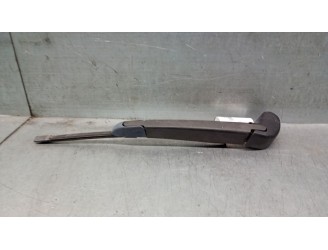 Recambio de brazo limpia trasero para jaguar f-pace (x761) 2.0 td4 referencia OEM IAM HK8317406AA T4A6077 